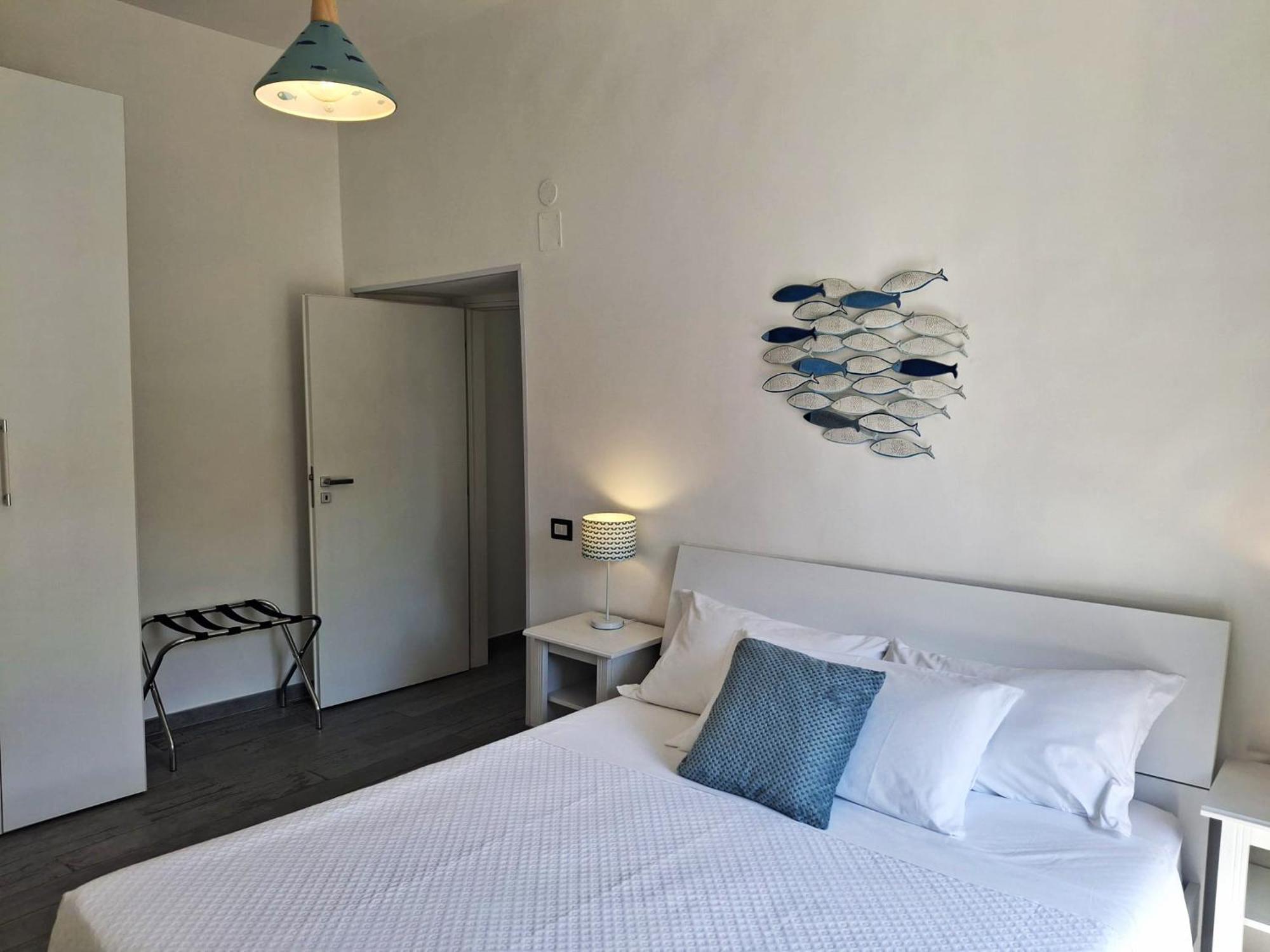 Inn Alta Marea Salerno Bagian luar foto